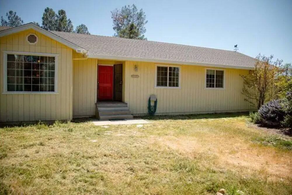 Photo of Outdoor in Mariposa