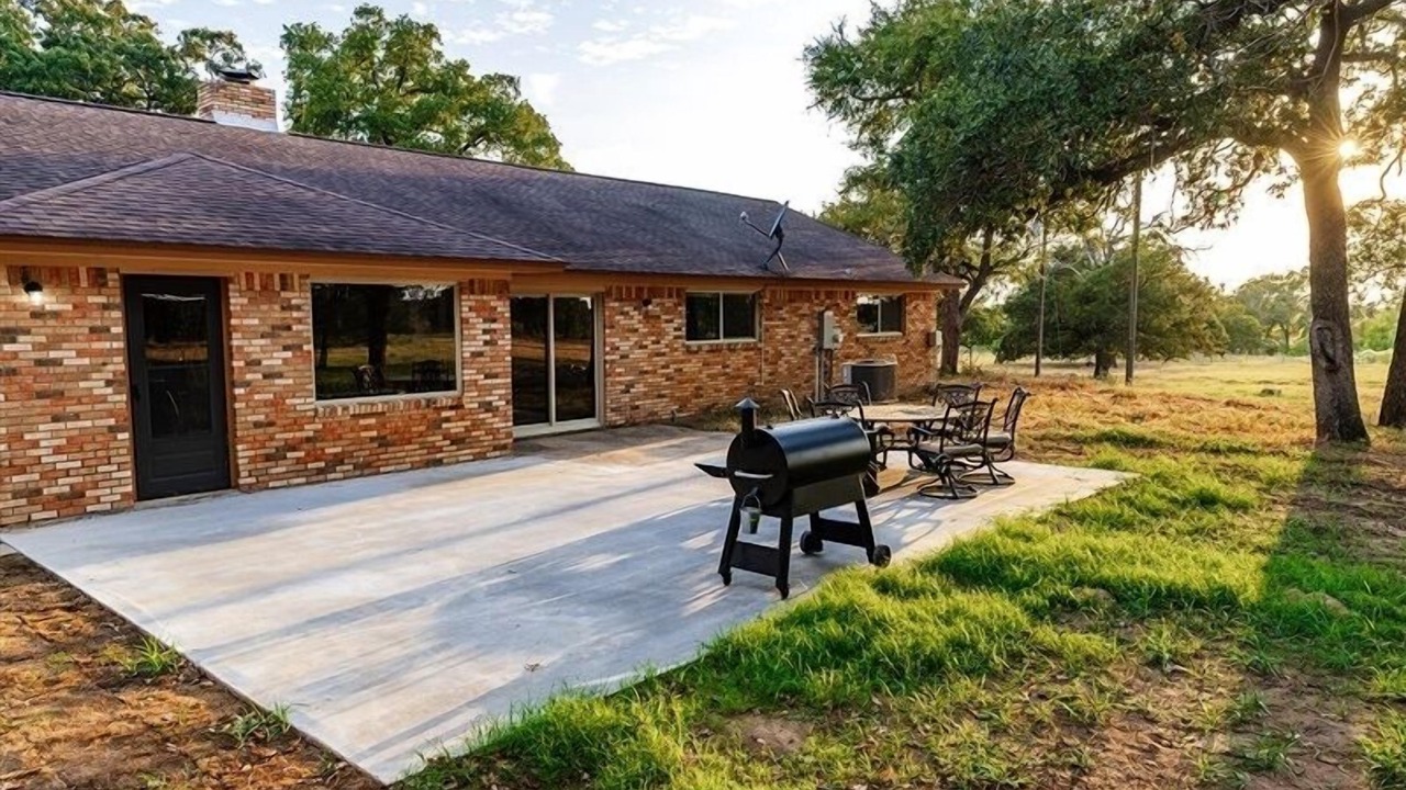 Photo of Outdoor in Milam County