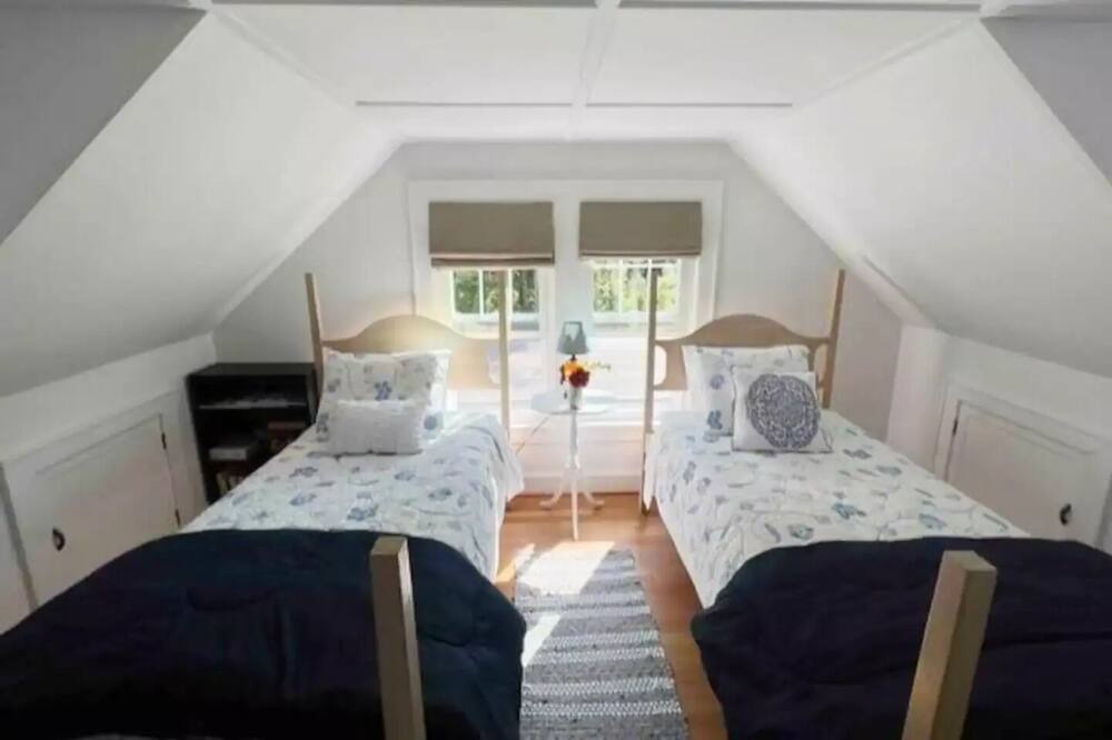 Photo of Bedroom in Williamstown