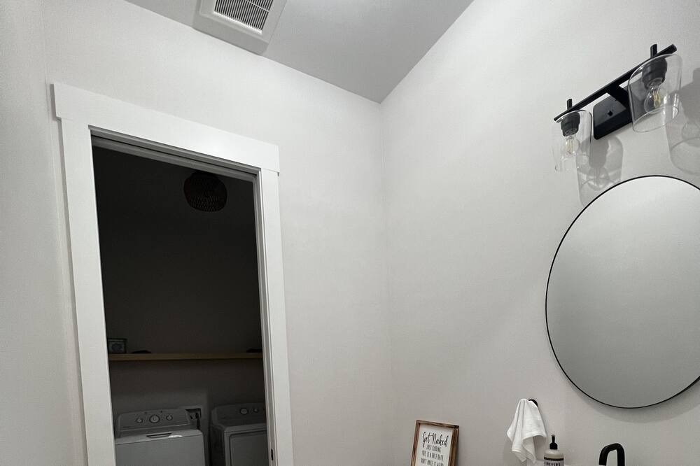 Photo of Bathroom in Quail Ridge