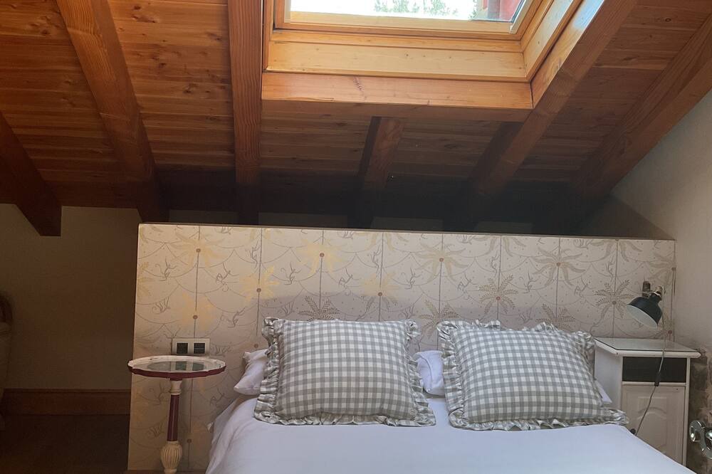 Photo of Bedroom in Traslavina