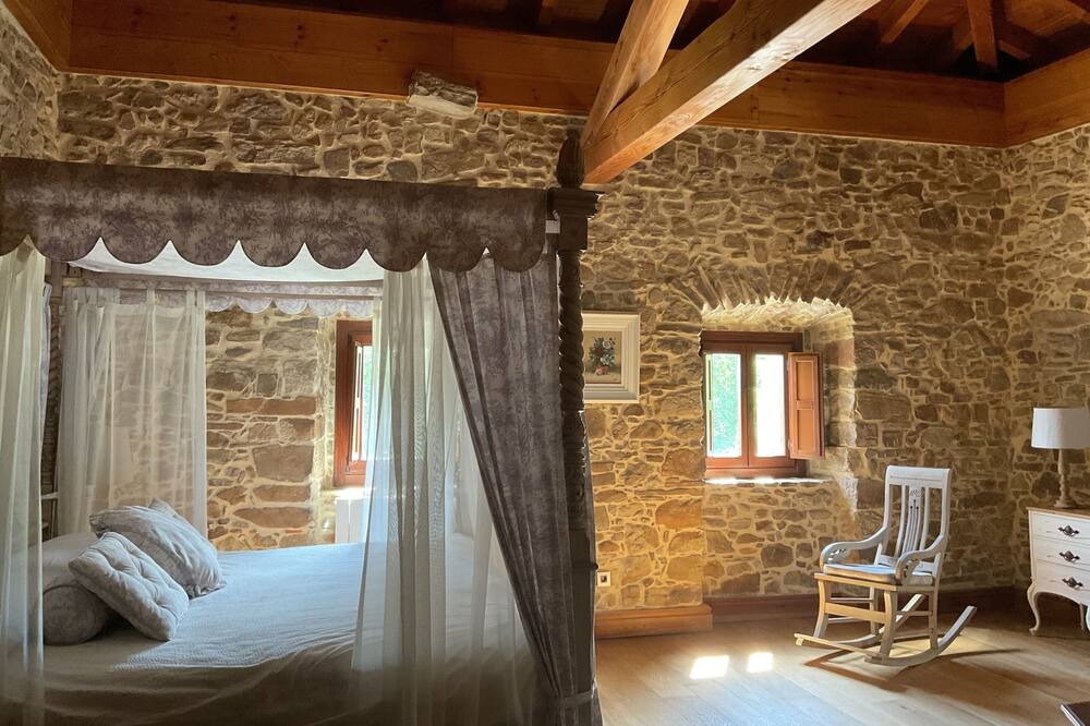 Photo of Bedroom in Traslavina