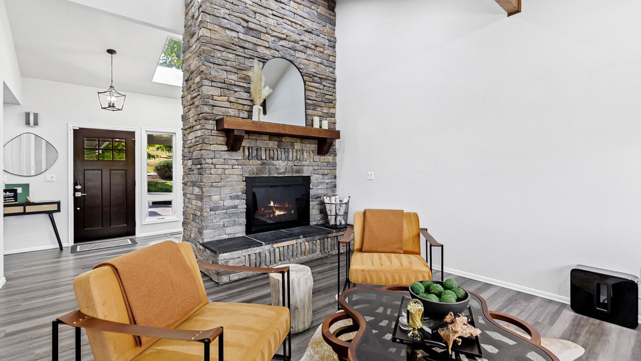 Photo of Others in Snohomish