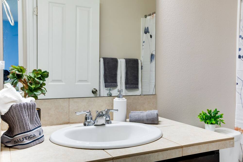 Photo of Bathroom in Bull Mountain