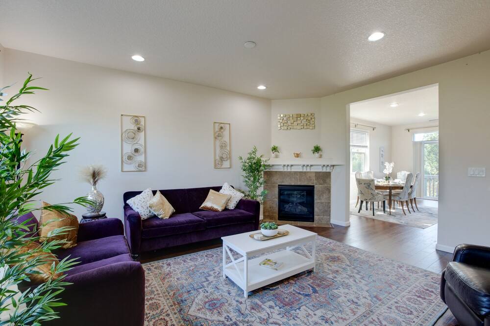 Photo of Livingroom in Bull Mountain