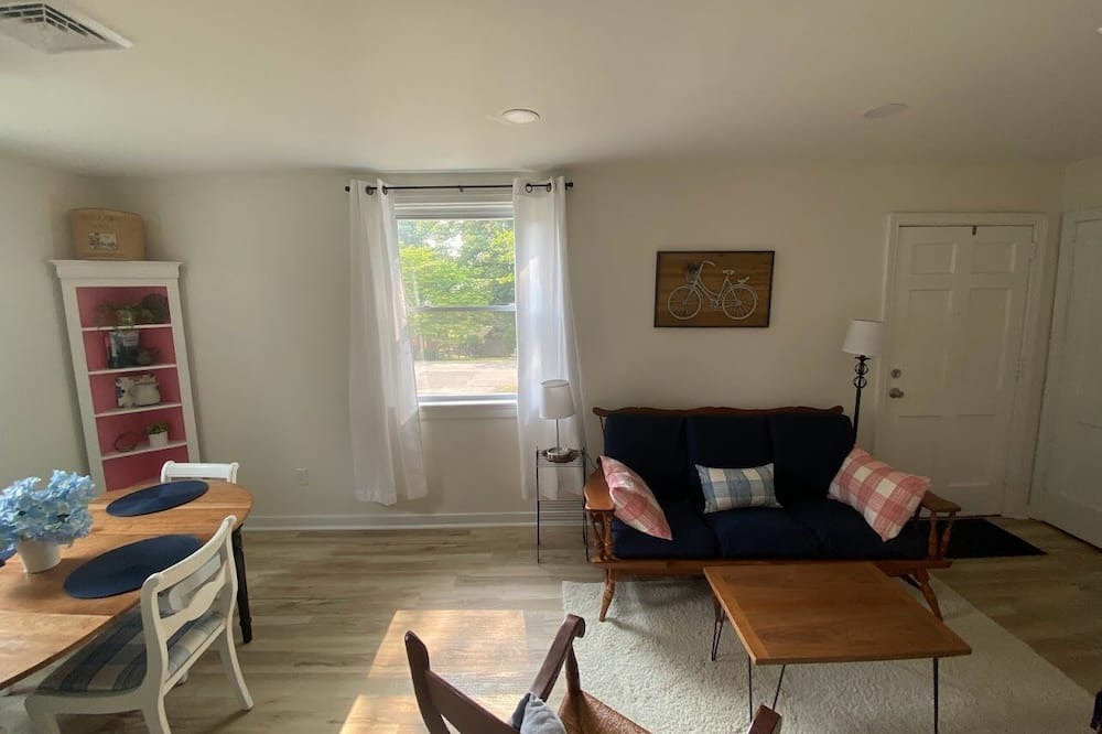 Photo of Livingroom in Richmond