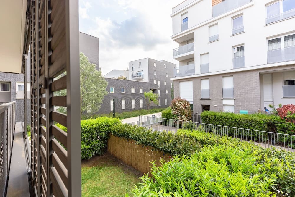 Photo of Outdoor in Palaiseau