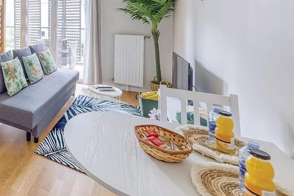 Photo of Others in Palaiseau