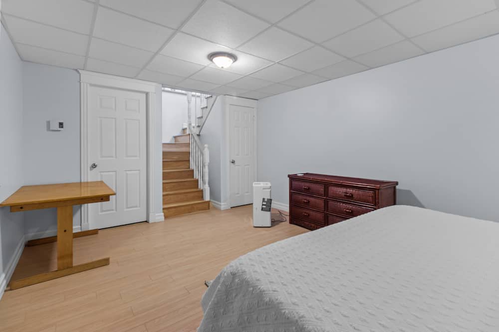 Photo of Bedroom in Brigus