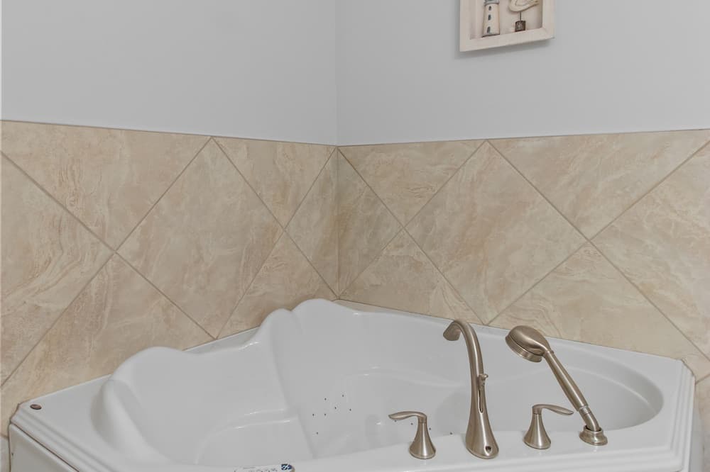 Photo of Bathroom in Brigus