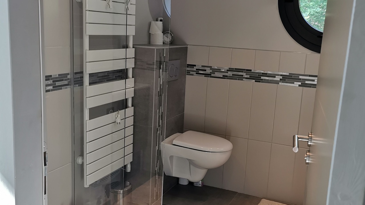 Photo of Bathroom in Pugny-Chatenod