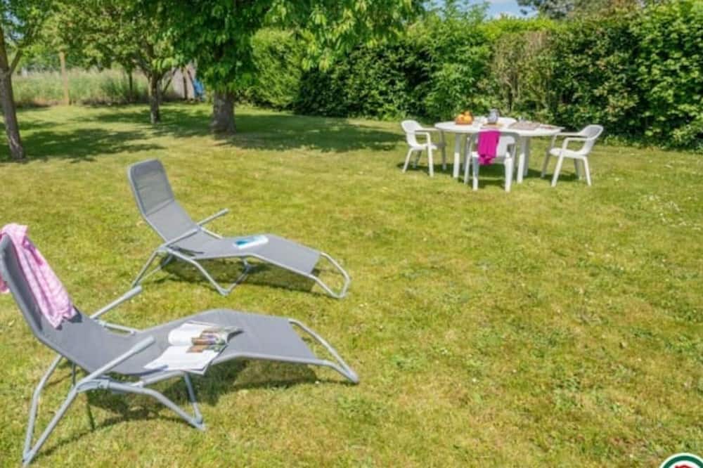 Photo of Outdoor in Andeville