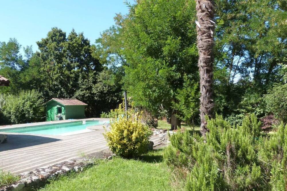 Photo of Others in Montbrun-Bocage