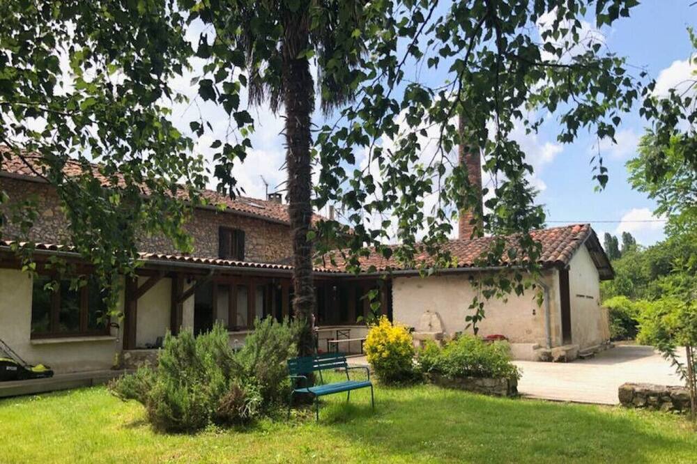 Photo of Others in Montbrun-Bocage