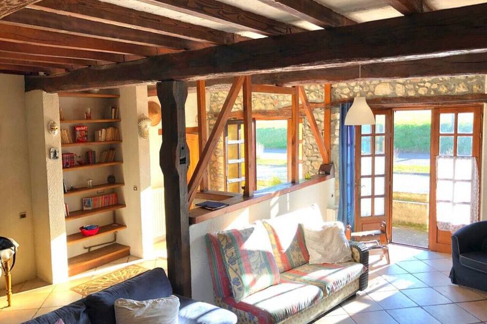 Photo of Others in Montbrun-Bocage