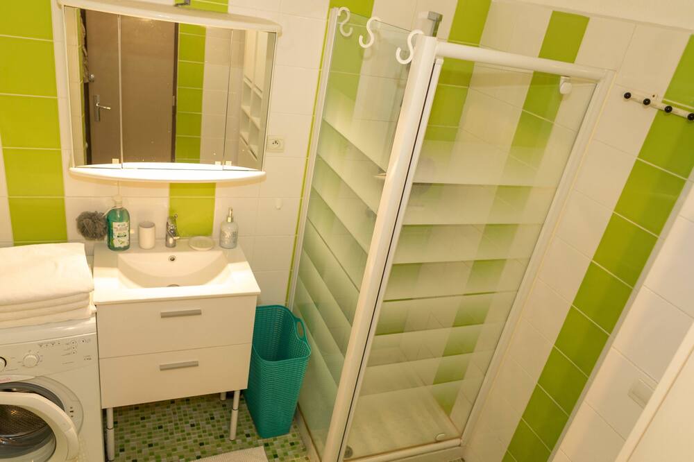 Photo of Bathroom in Bas-Vernet