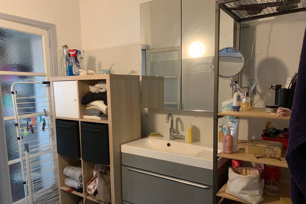 Photo of Bathroom in Dobree-Bon Port