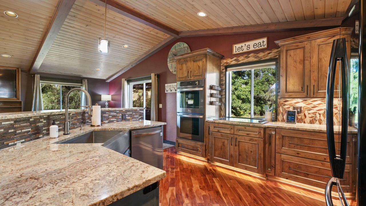 Photo of Kitchen in Pleasant Valley