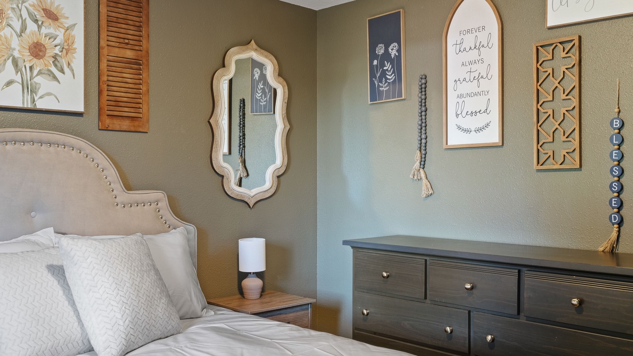 Photo of Others in Pleasant Valley