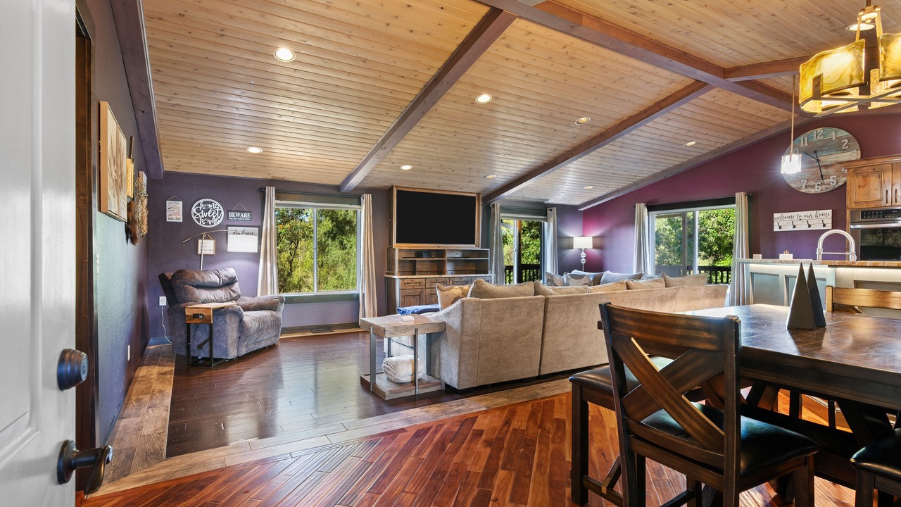 Photo of Others in Pleasant Valley