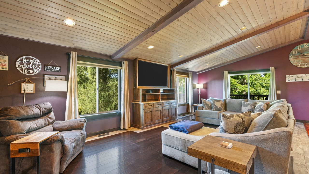 Photo of Others in Pleasant Valley