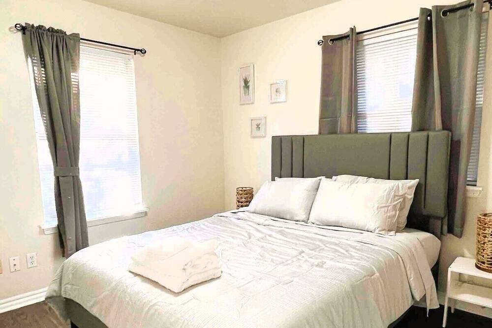 Photo of Bedroom in Central Oklahoma City