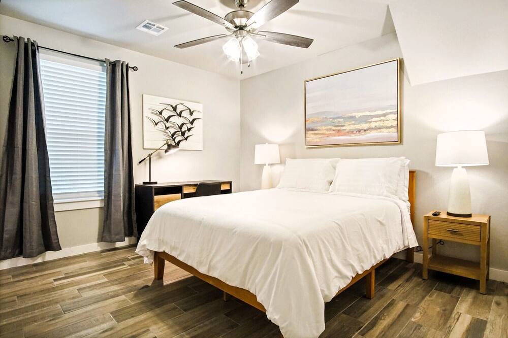 Photo of Bedroom in Central Oklahoma City