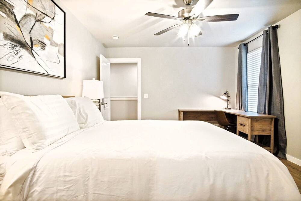 Photo of Bedroom in Central Oklahoma City