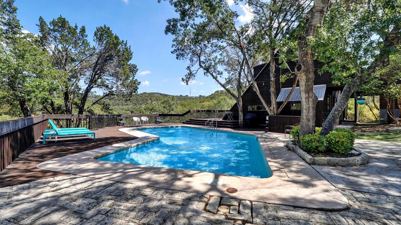 Photo of Outdoor in Camelot