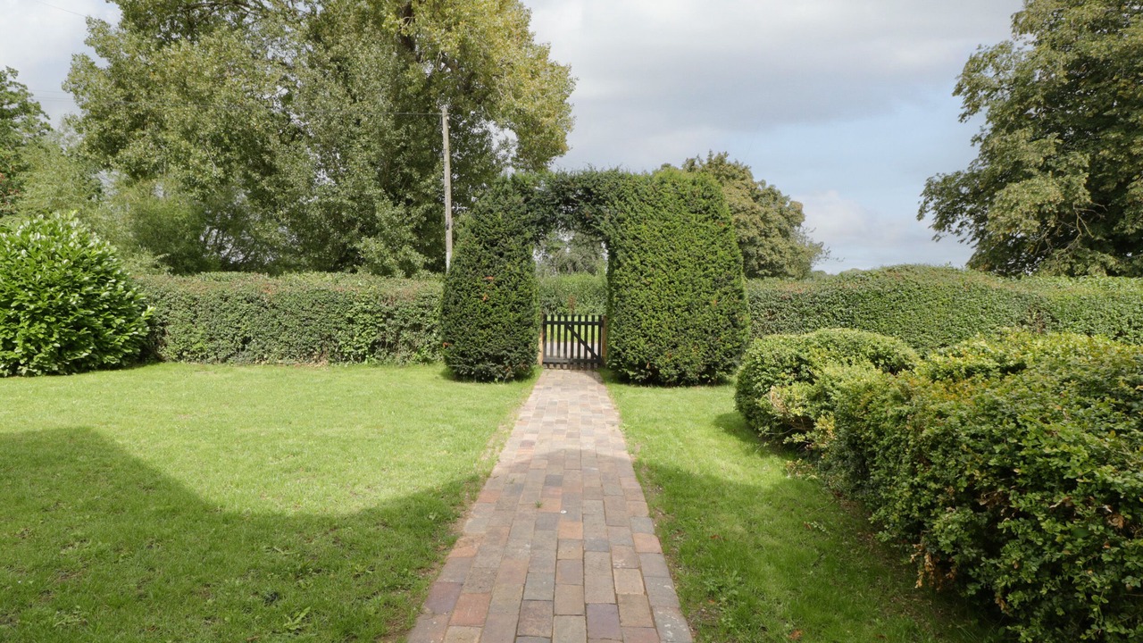 Photo of Outdoor in Malvern