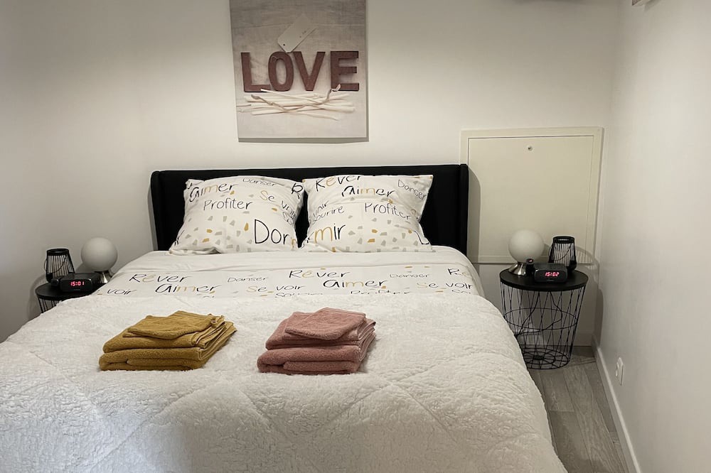 Photo of Bedroom in Chateaudun