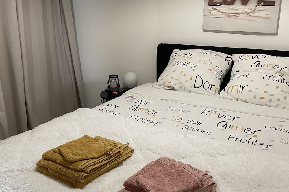 Photo of Bedroom in Chateaudun