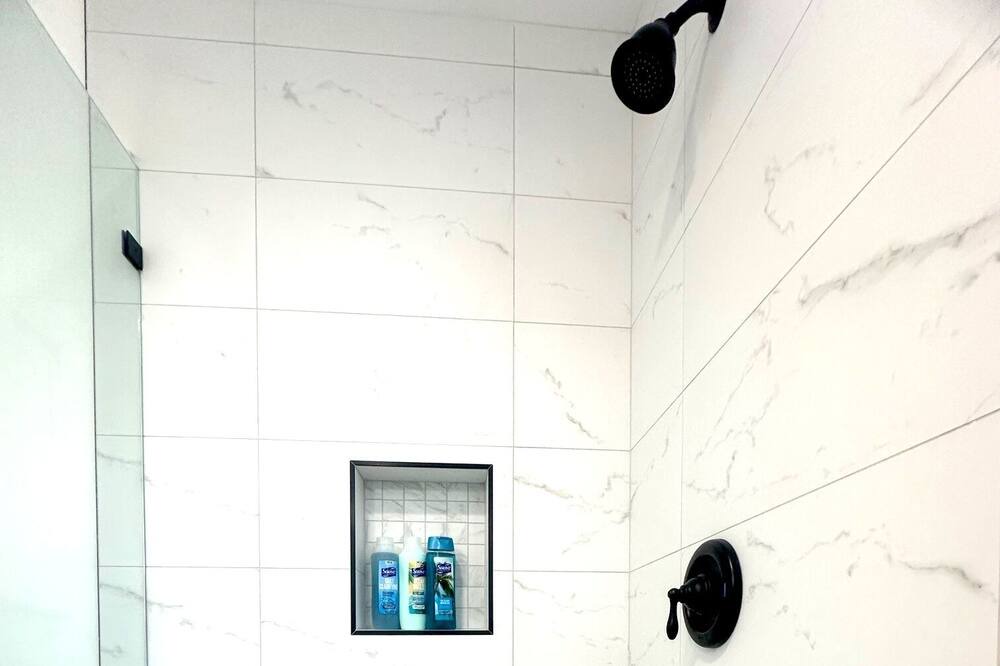 Photo of Bathroom in Lake Balboa