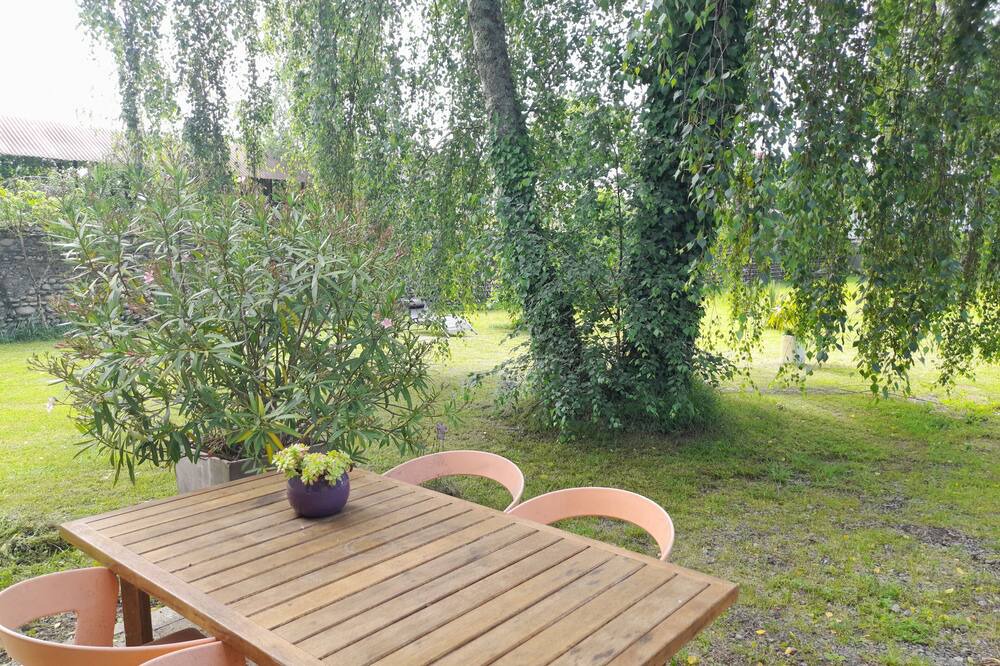 Photo of Outdoor in Laloubere