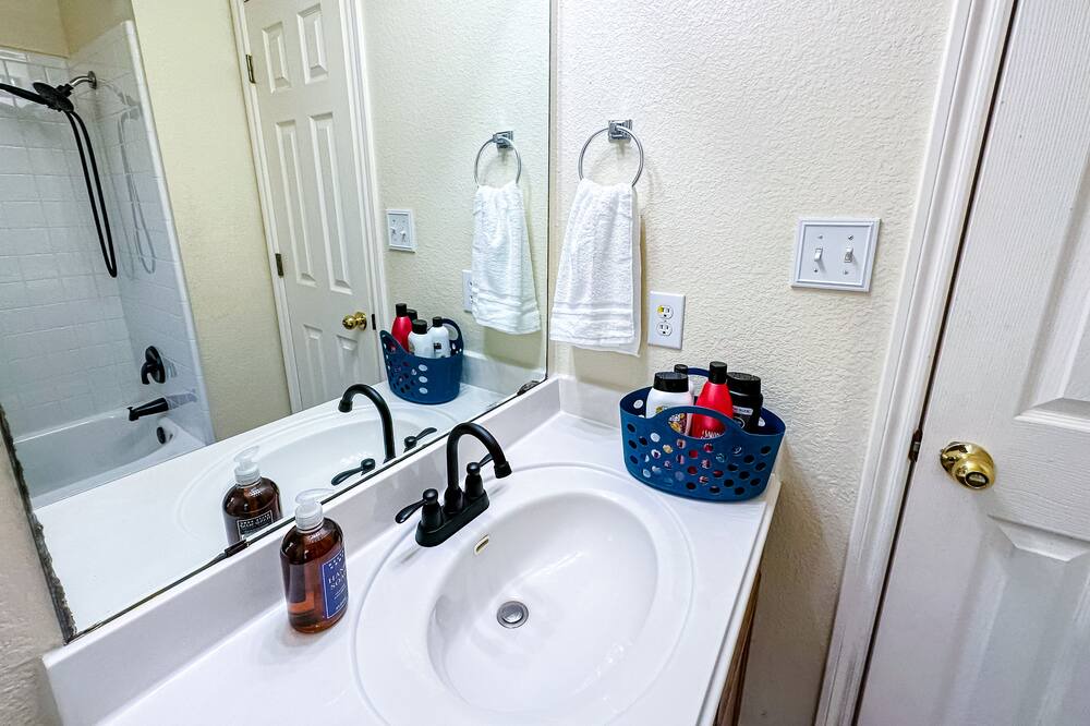 Photo of Bathroom in Teravista