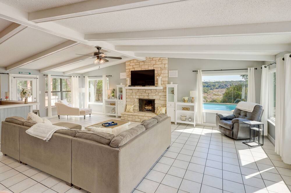 Photo of Livingroom in Belton