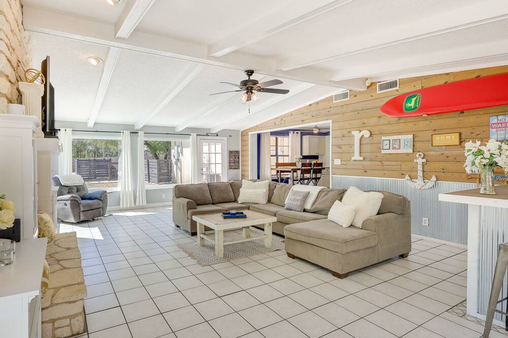 Photo of Livingroom in Belton