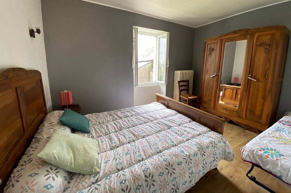 Photo of Bedroom in Previnquieres