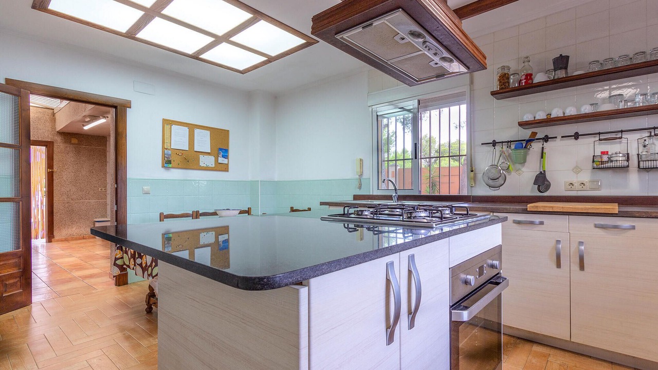 Photo of Kitchen in Los Arenales del Sol