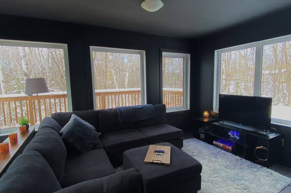 Photo of Livingroom in Lac du Bonnet