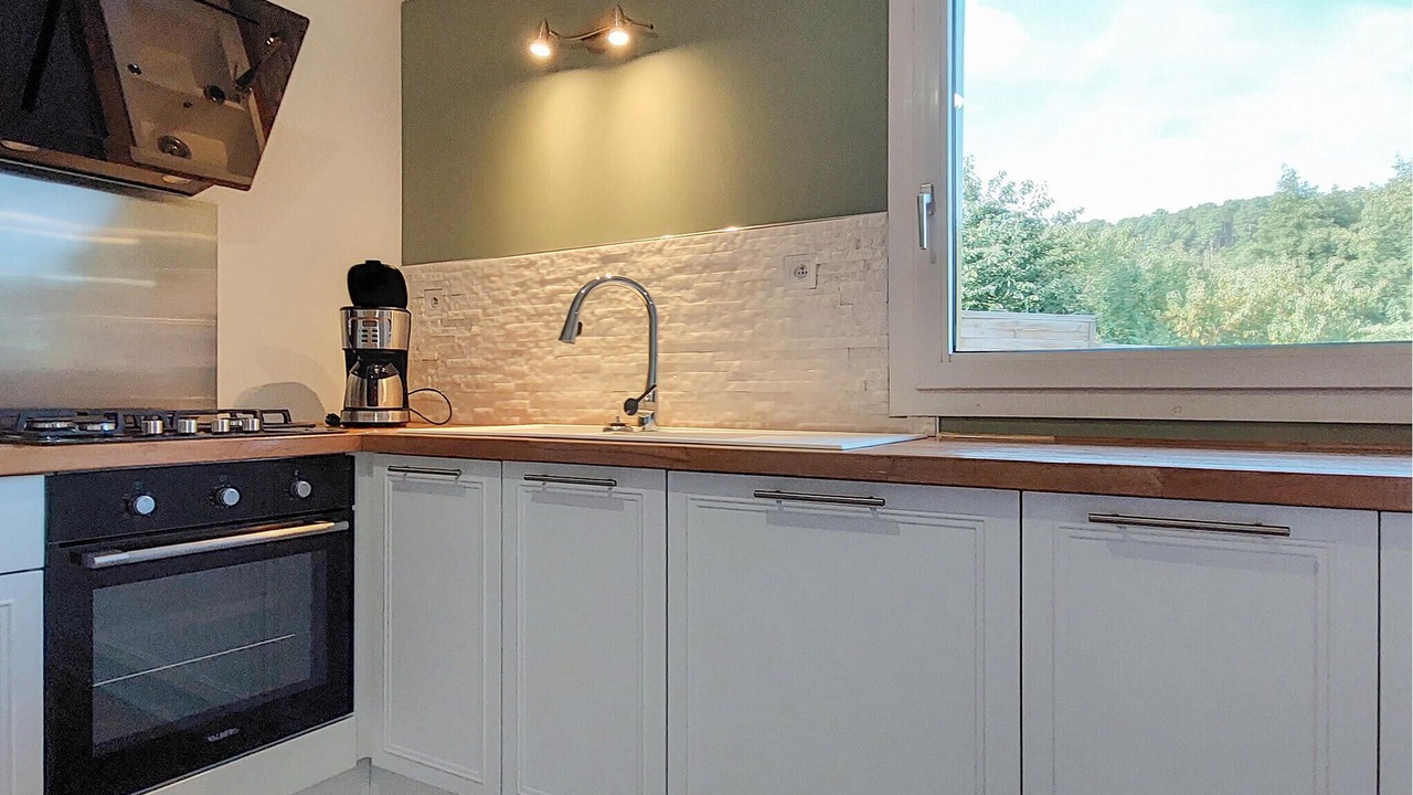 Photo of Kitchen in Livet-sur-Authou