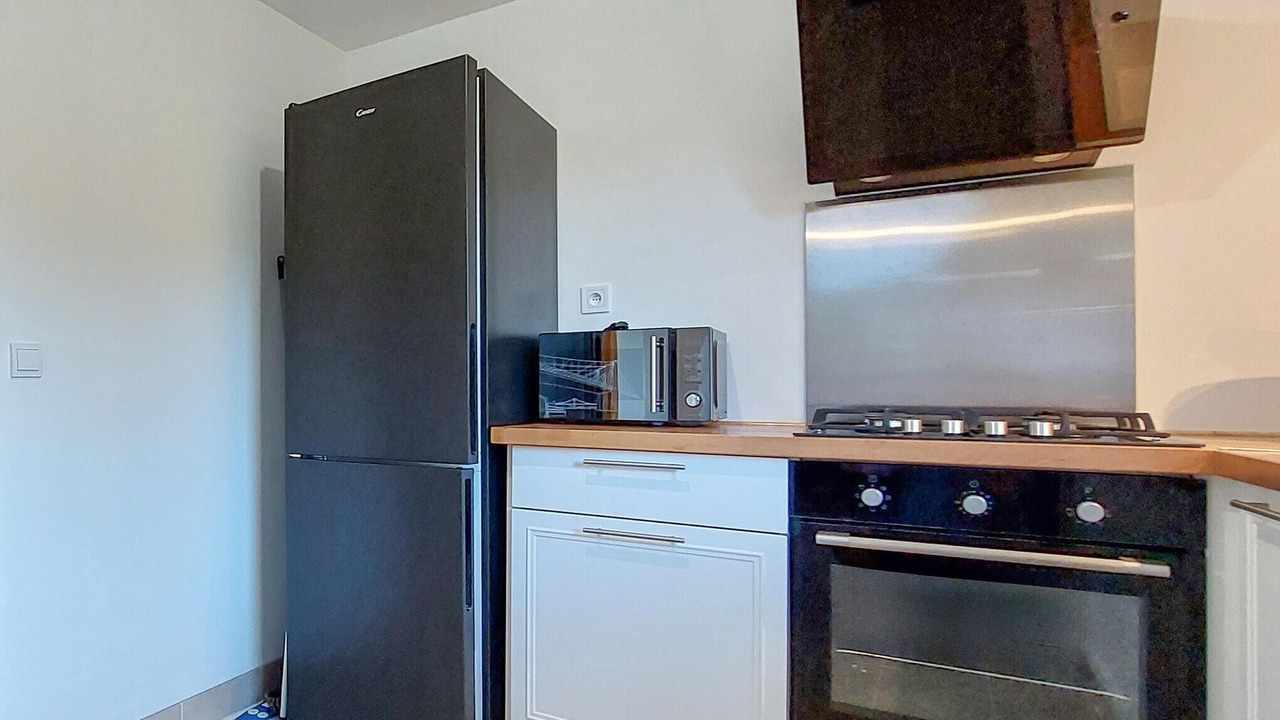 Photo of Kitchen in Livet-sur-Authou