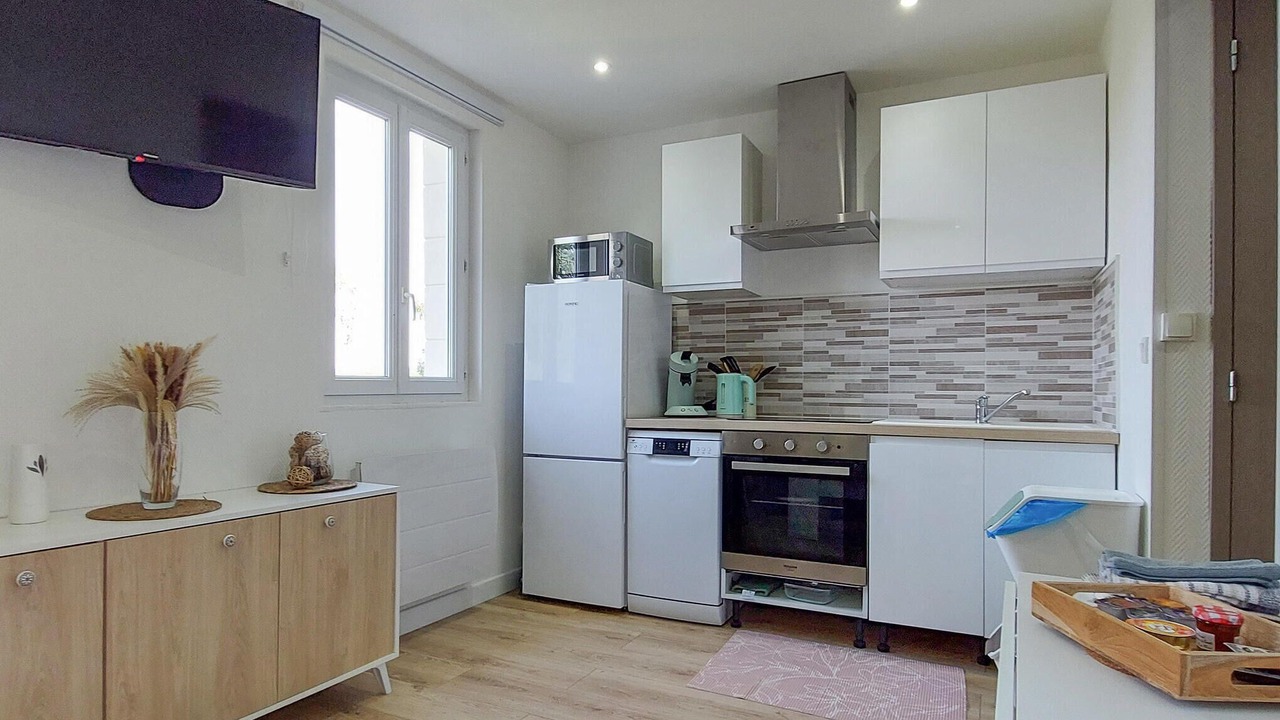 Photo of Kitchen in Fatouville-Grestain