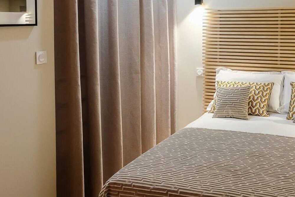 Photo of Bedroom in Saint-Georges