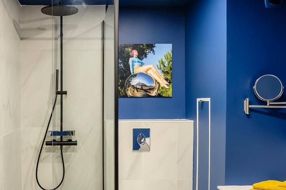 Photo of Bathroom in Saint-Georges