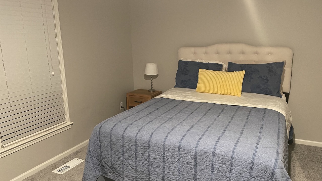 Photo of Bedroom in Lenexa
