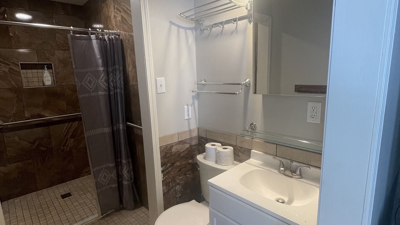 Photo of Bathroom in Lenexa