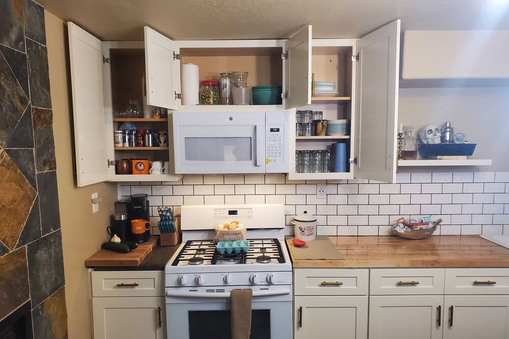 Photo of Kitchen in Tooele
