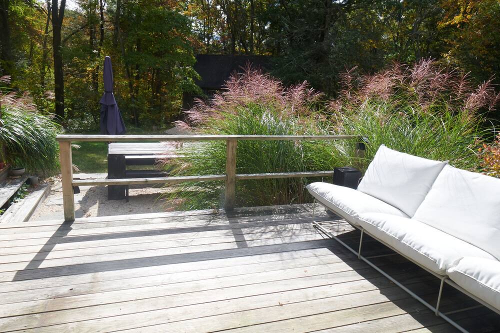 Photo of Others in South Kent