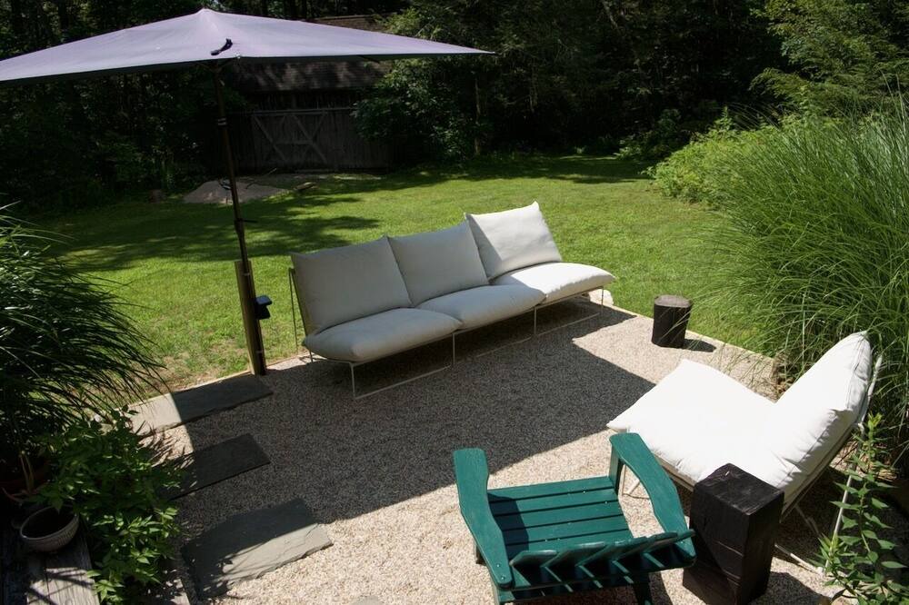 Photo of Patio Balcony in South Kent